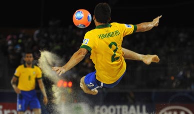 Brasil estreia contra Estados Unidos nesta terça na Copa Intercontinental em Dubai
