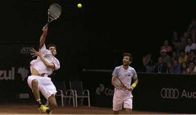 Marcelo Melo é o primeiro semifinalista do Brasil Open 2015